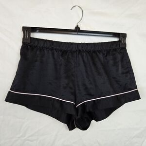 Victoria's Secret Black Satin Pink Piping Elasticized Waist Pajama Shorts Medium